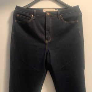 Soft surrounding jeans